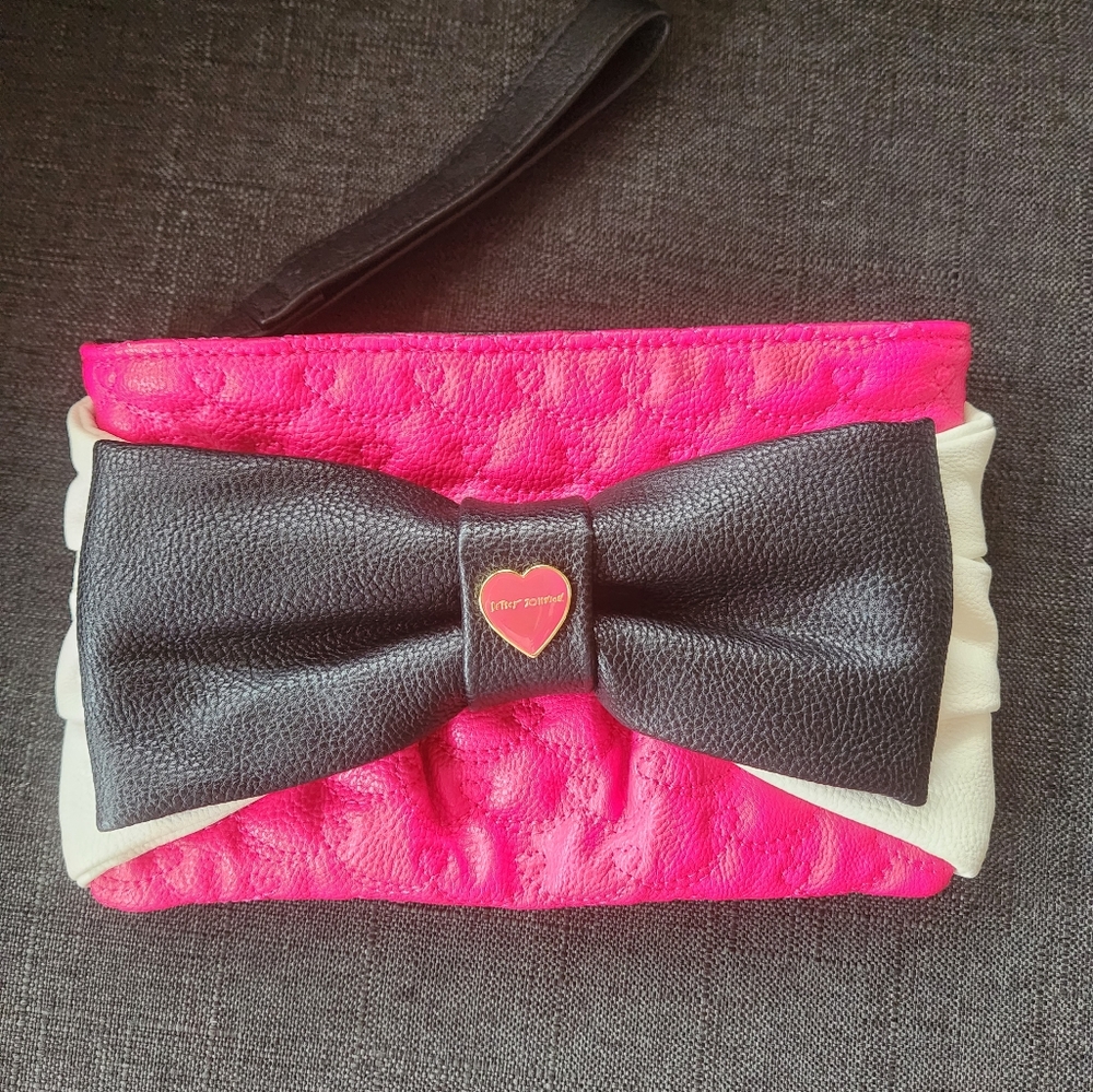 Clutch/Wristlet hand bag